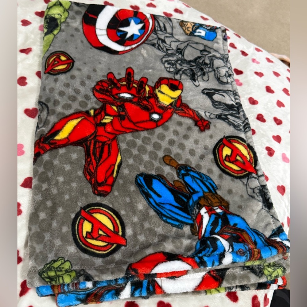 Marvel Superhero Plush Blanket with Grey Base and all your favorite hero’s!